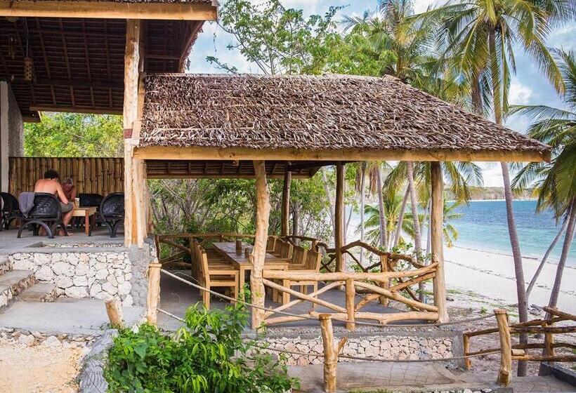 تختخواب و صبحانه Baracoco Bungalows