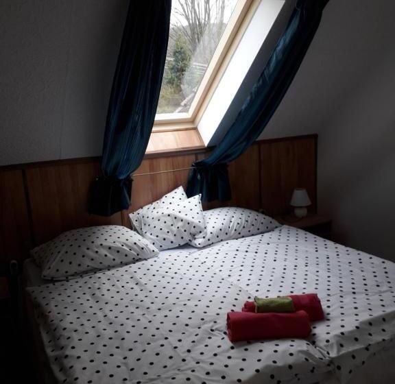 Bed and Breakfast Cseppkő Panzió