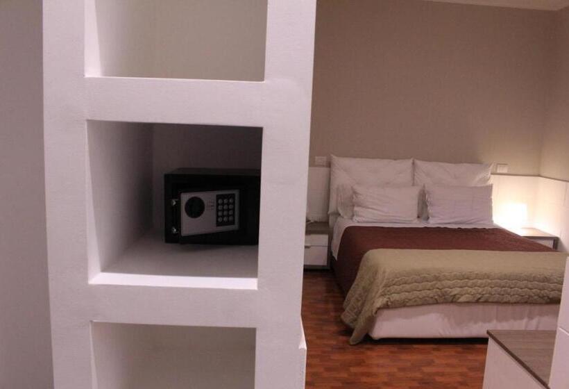 تختخواب و صبحانه Gazebo Rooms