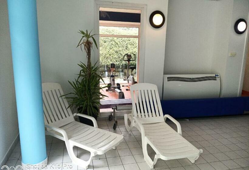 Le Repaire Du Golfeur De La Largue   Mooslargue