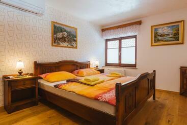 پانسیون Apartment Ledrar