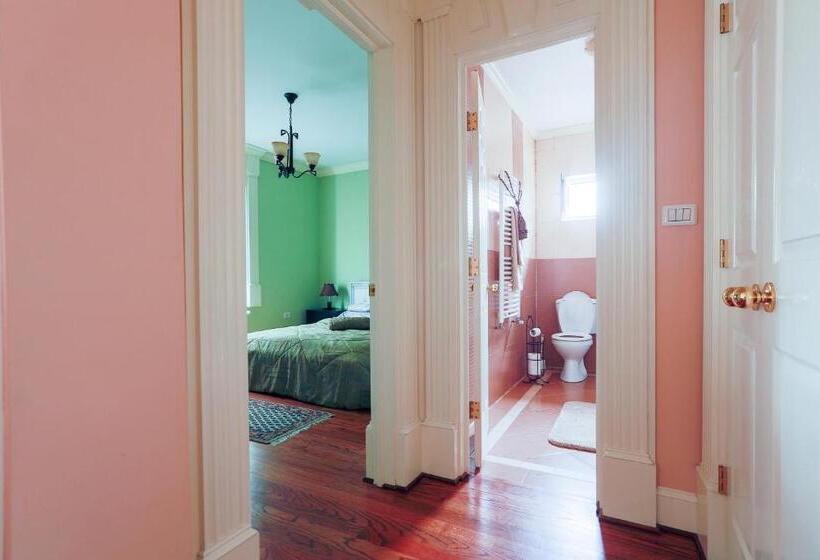 پانسیون Casa Iulia