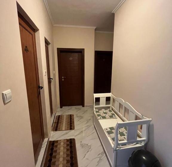 پانسیون Daniel Guest House
