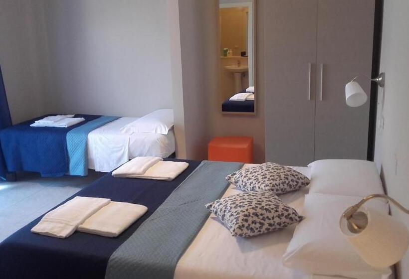 پانسیون Hostal Al Porto