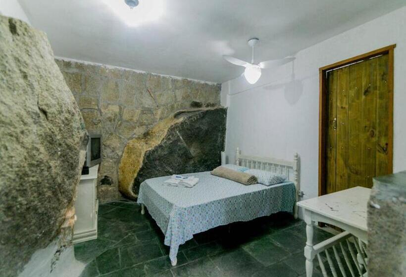 پانسیون Ilha House Suítes
