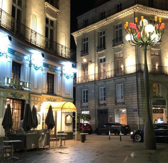 پانسیون La Maison D Hôtes Nantes Centre