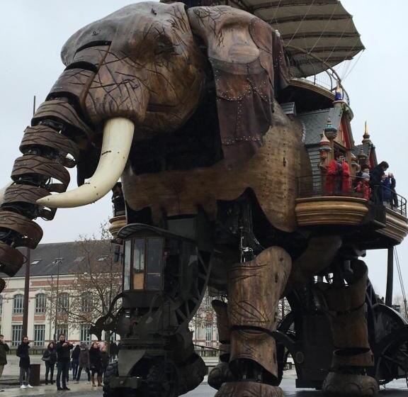 پانسیون La Maison D Hôtes Nantes Centre