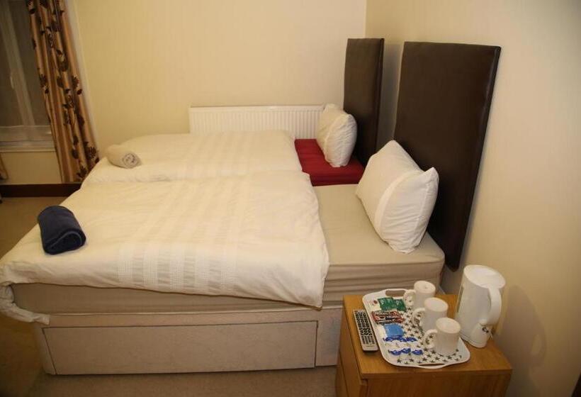 پانسیون Victorin House All Rooms Are En Suite