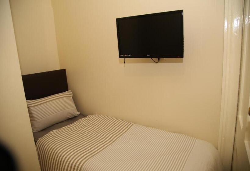 پانسیون Victorin House   All Rooms Are En Suite