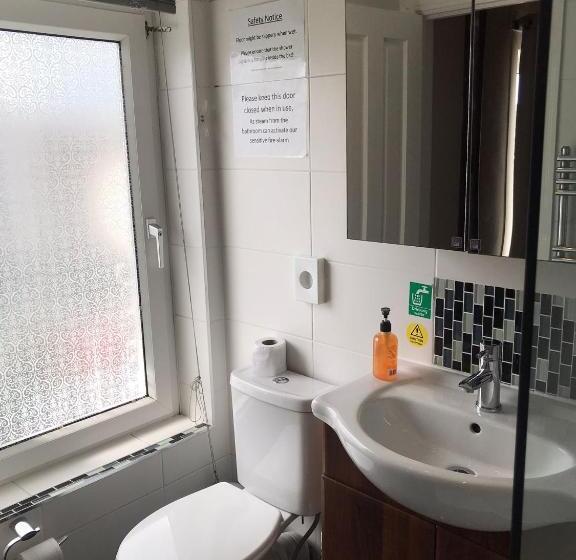 پانسیون Victorin House   All Rooms Are En Suite