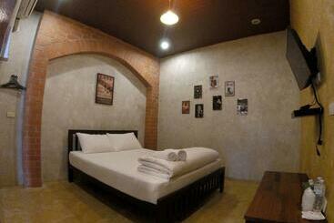 استراحتگاه Toffee House
