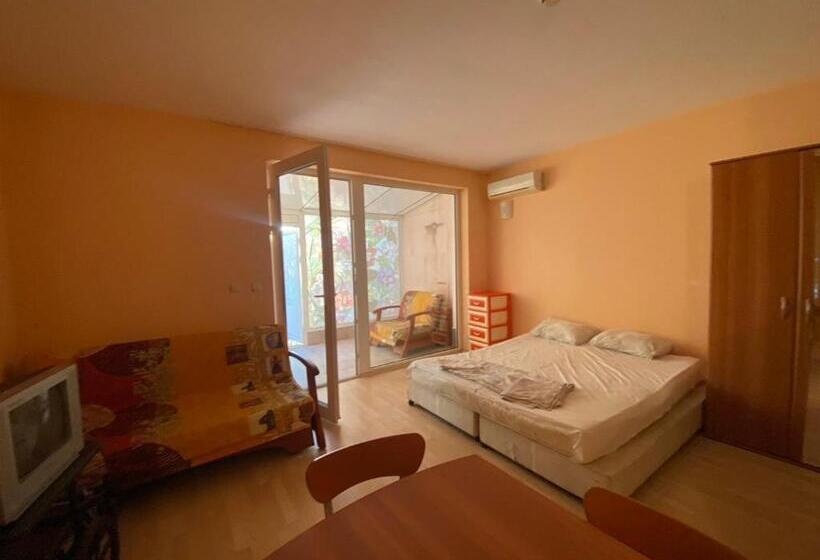 Stella Polaris 1 Apartments