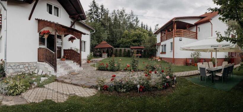 مبيت وإفطار Kaffai Panzio