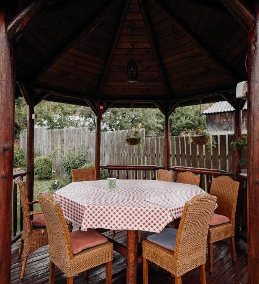 مبيت وإفطار Kaffai Panzio