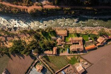 هتل Amak Valle Sagrado