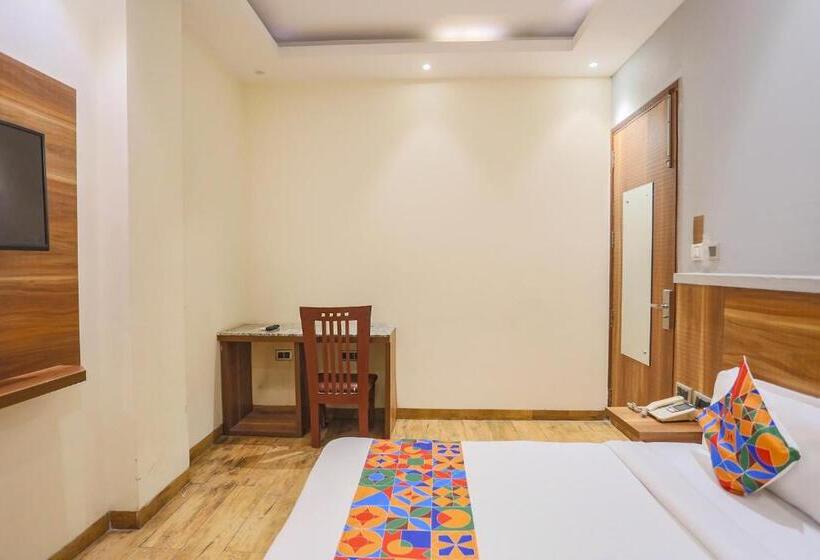 Fabhotel Royal Touch Patel Nagar