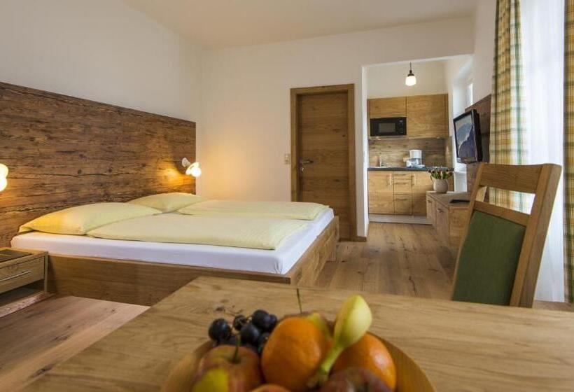 هتل Garni Mühlbacher   Inklusive Kostenfreiem Eintritt In Die Alpentherme