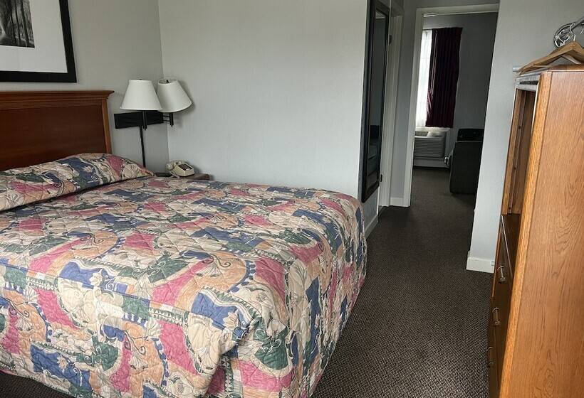 هتل Mountain Aire Inn Sevierville  Pigeon Forge