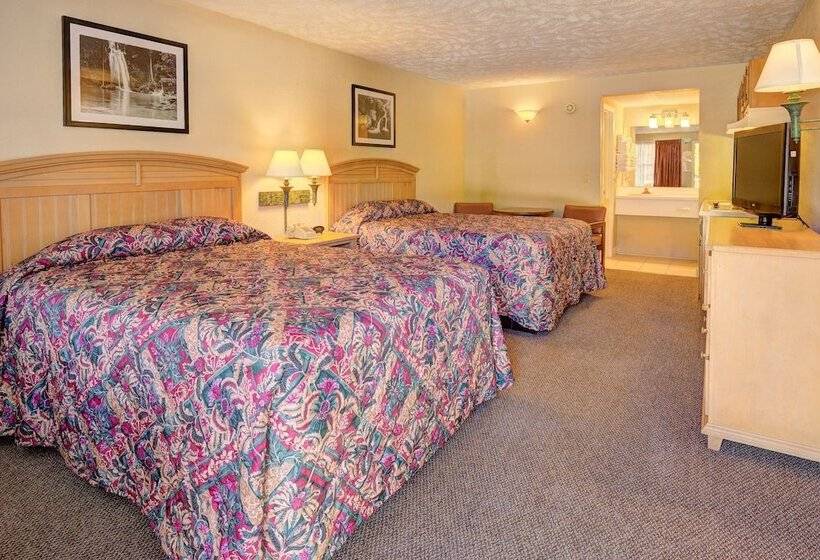 هتل Mountain Aire Inn Sevierville  Pigeon Forge