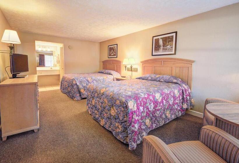 هتل Mountain Aire Inn Sevierville  Pigeon Forge