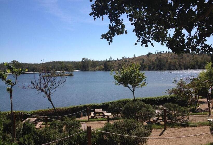 پانسیون Alojamentos Oasis