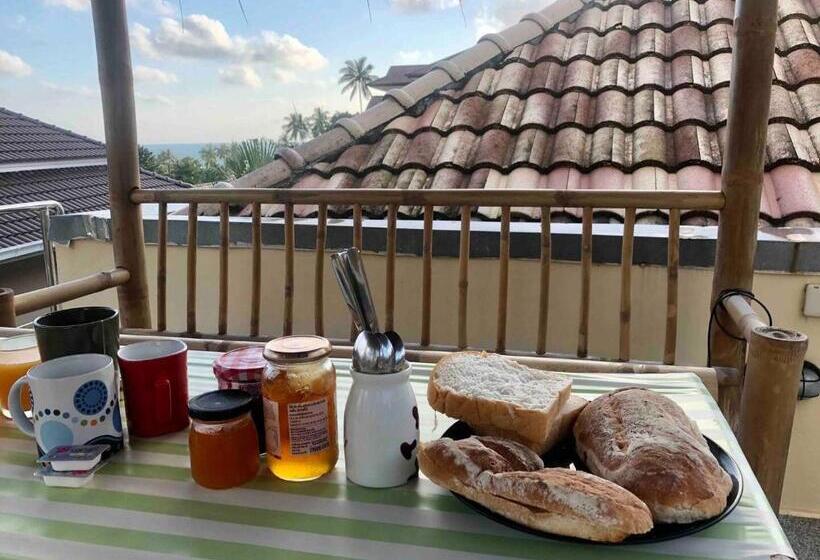پانسیون Angelot Villa