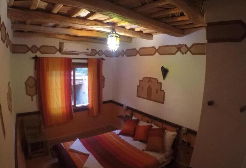 بنسيون Auberge Des Peupliers Café Restaurant