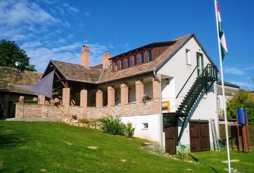 Пансион Bike Stop Duna