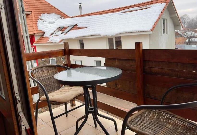 پانسیون Casa Linistita
