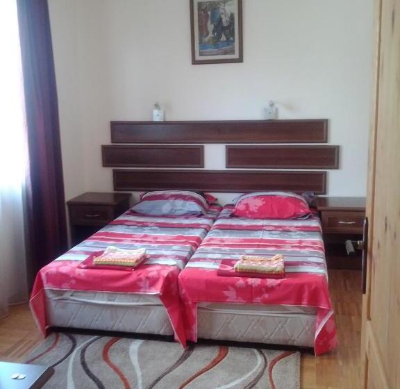 پانسیون Guest House Dara