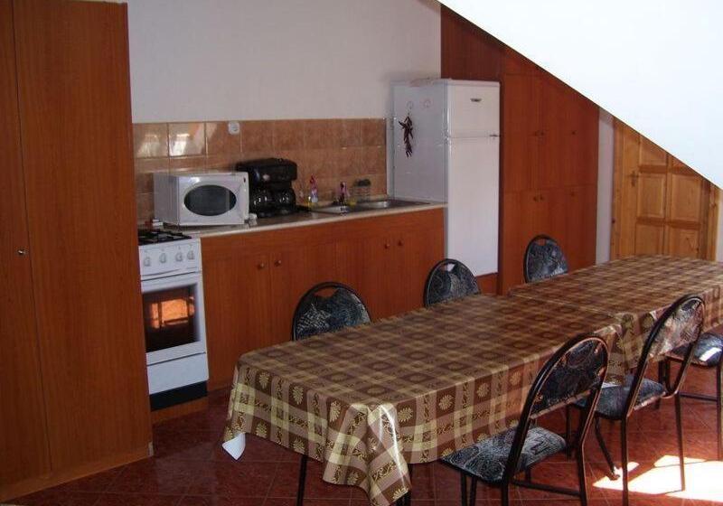 بنسيون Hubertus Vendégház