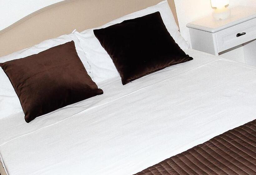 פנסיון Vico Cavour