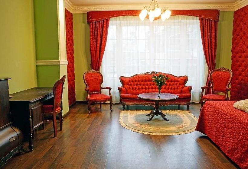 پانسیون Villa Jurmala