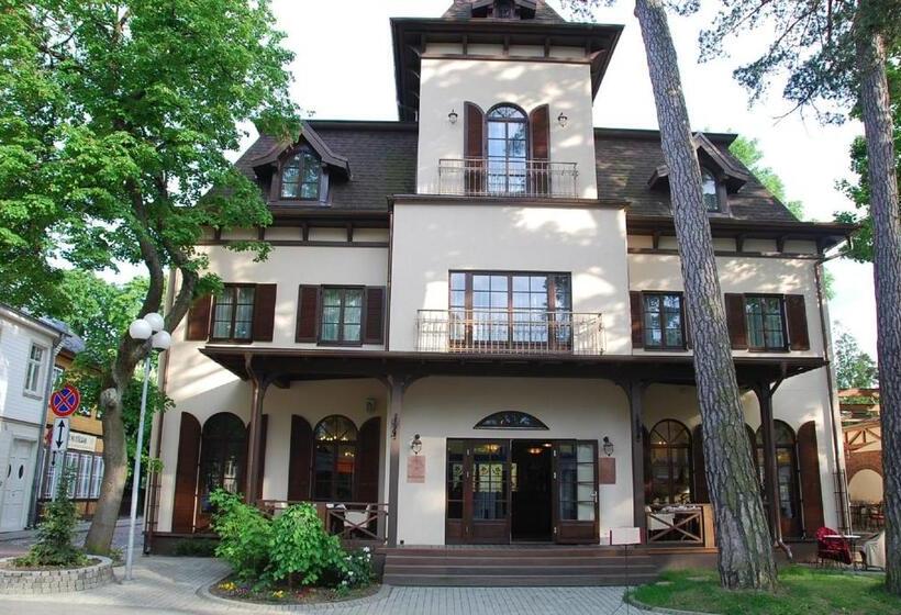پانسیون Villa Jurmala