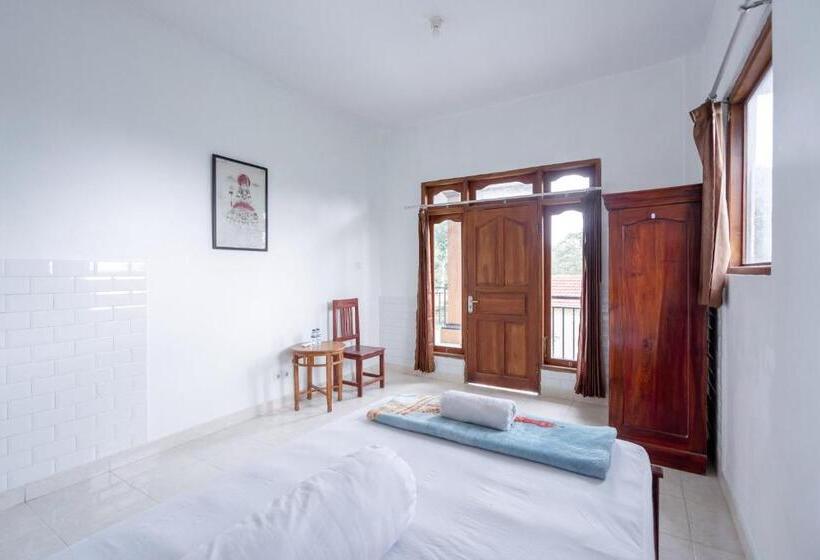 هتل Sdk Homestay Uluwatu