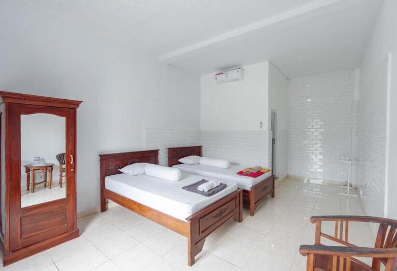 هتل Sdk Homestay Uluwatu