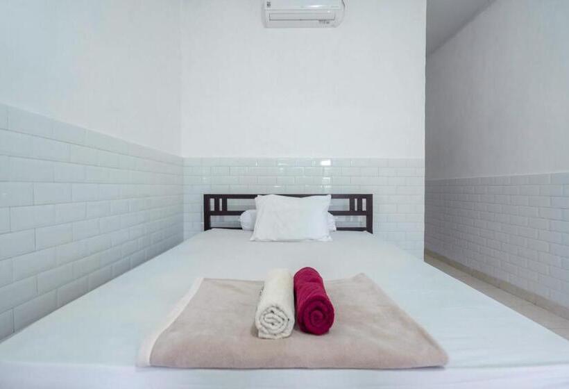 هتل Sdk Homestay Uluwatu
