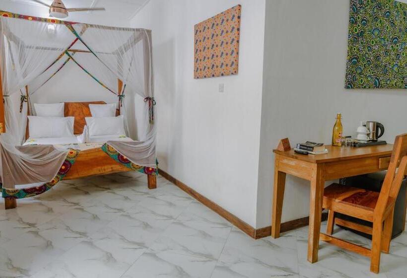 هتل Shoki Shoki House Stone Town