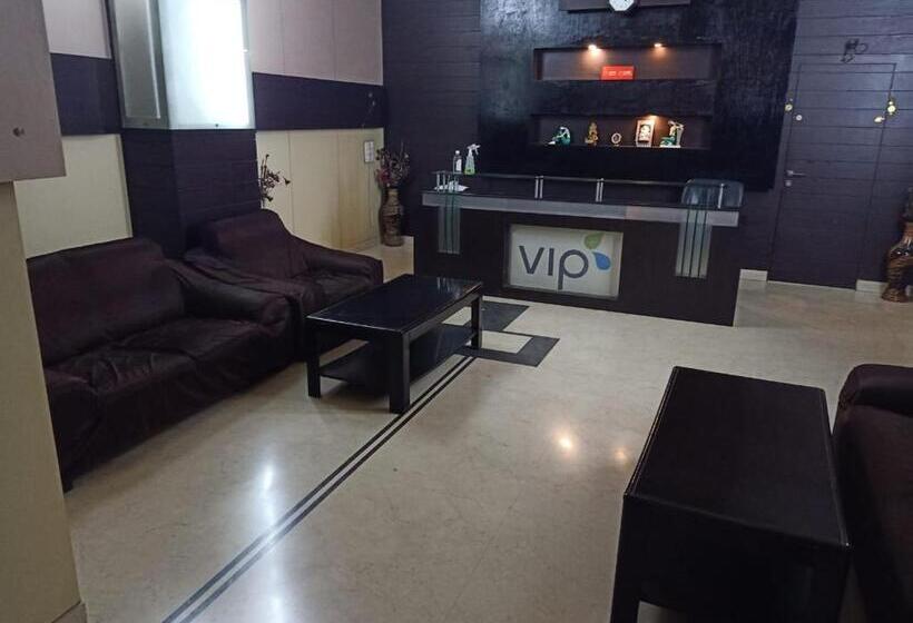 هتل V.i.p. Regency