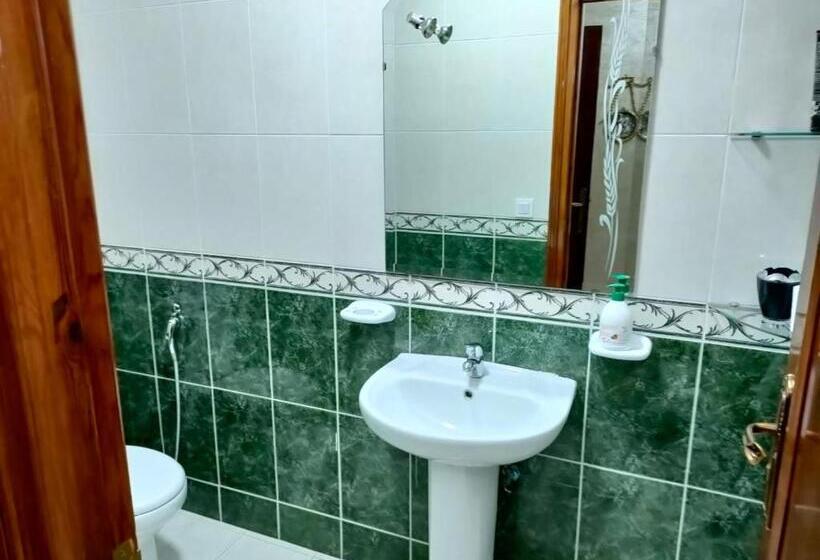 Joli Appart Climatisé Pour Un Séjour Formidable Pour Les Familles