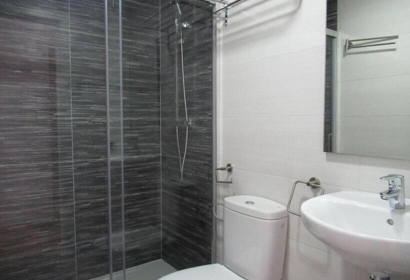 Náutico Suites, Private Room&bathroom