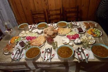 پانسیون Guesthouse Zamo