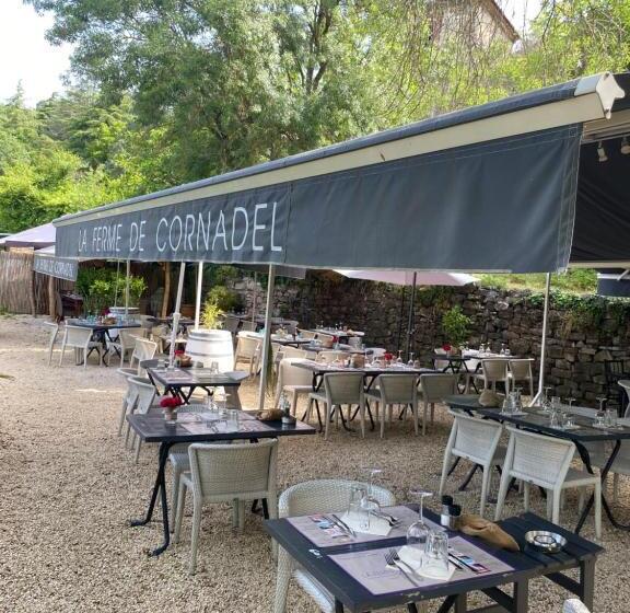 پانسیون Restaurant Et Chambres D Hôtes La Ferme De Cornadel