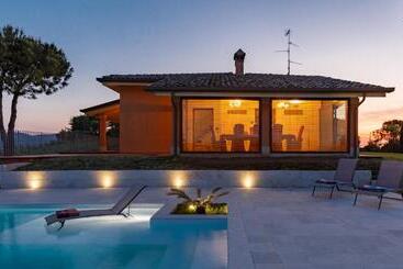 Villa California 6, Emma Villas