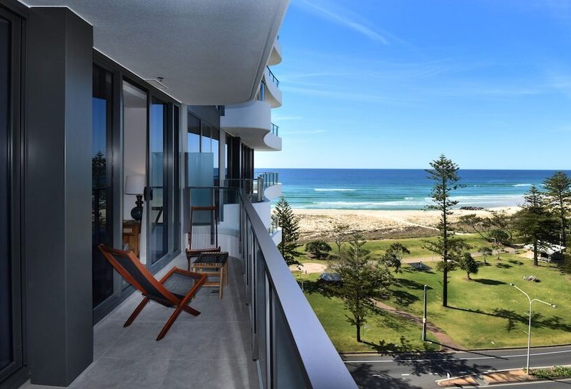 X Kirra Apartments