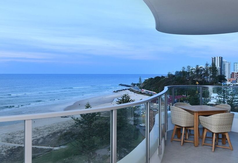 X Kirra Apartments