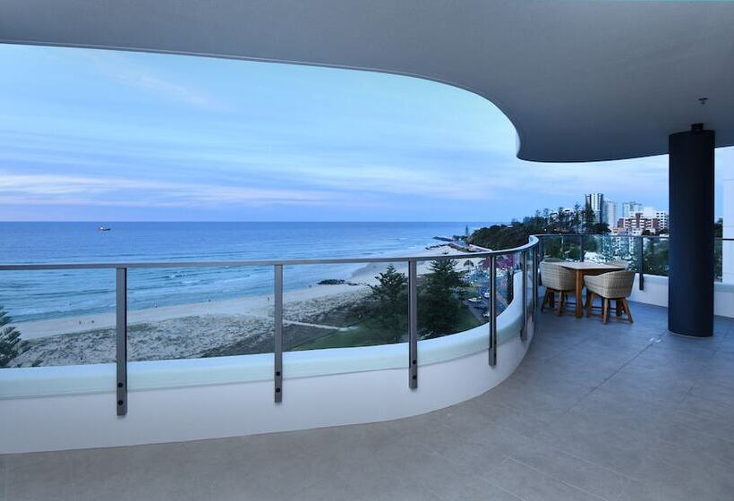 X Kirra Apartments