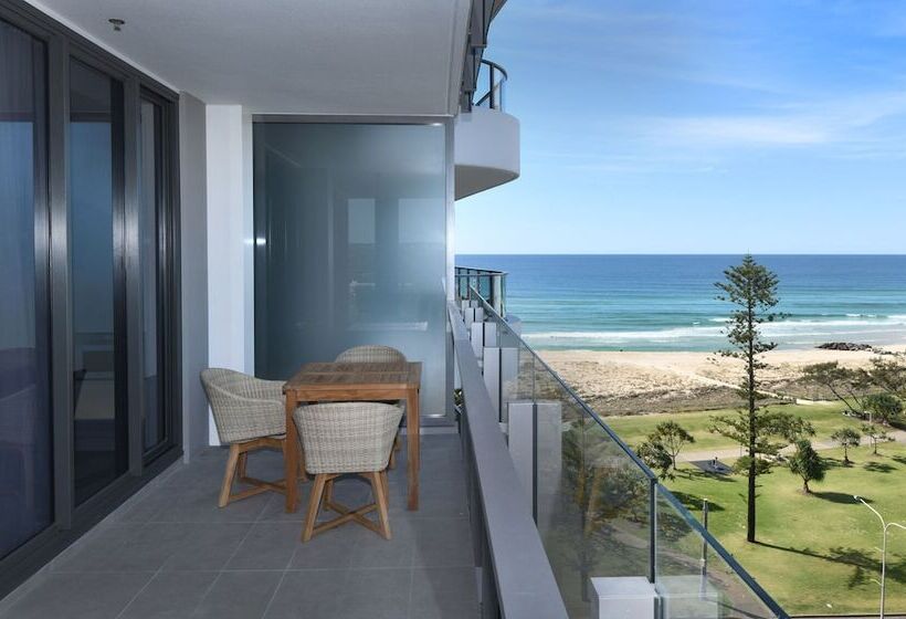 X Kirra Apartments