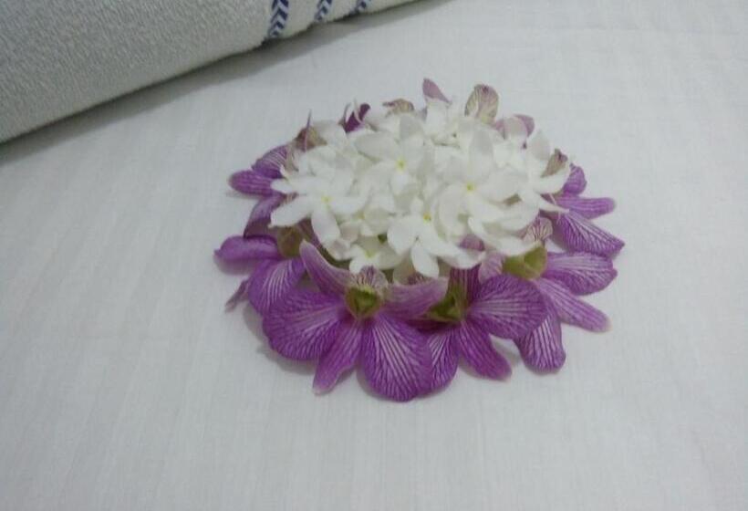 تختخواب و صبحانه Bentota Orchid House