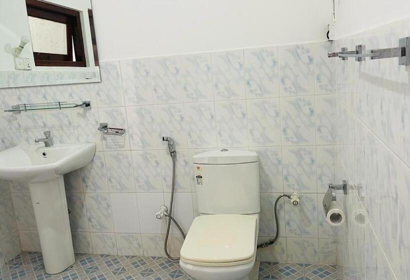 تختخواب و صبحانه Sunny Mood Guest House
